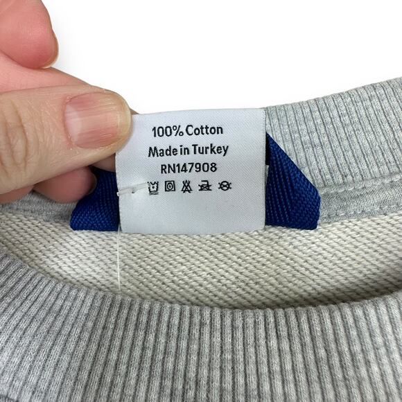 Outdoor Voices NWT Grey Move Your Body For Your Mind Graphic Pullover Sweatshirt - Picture 5 of 5